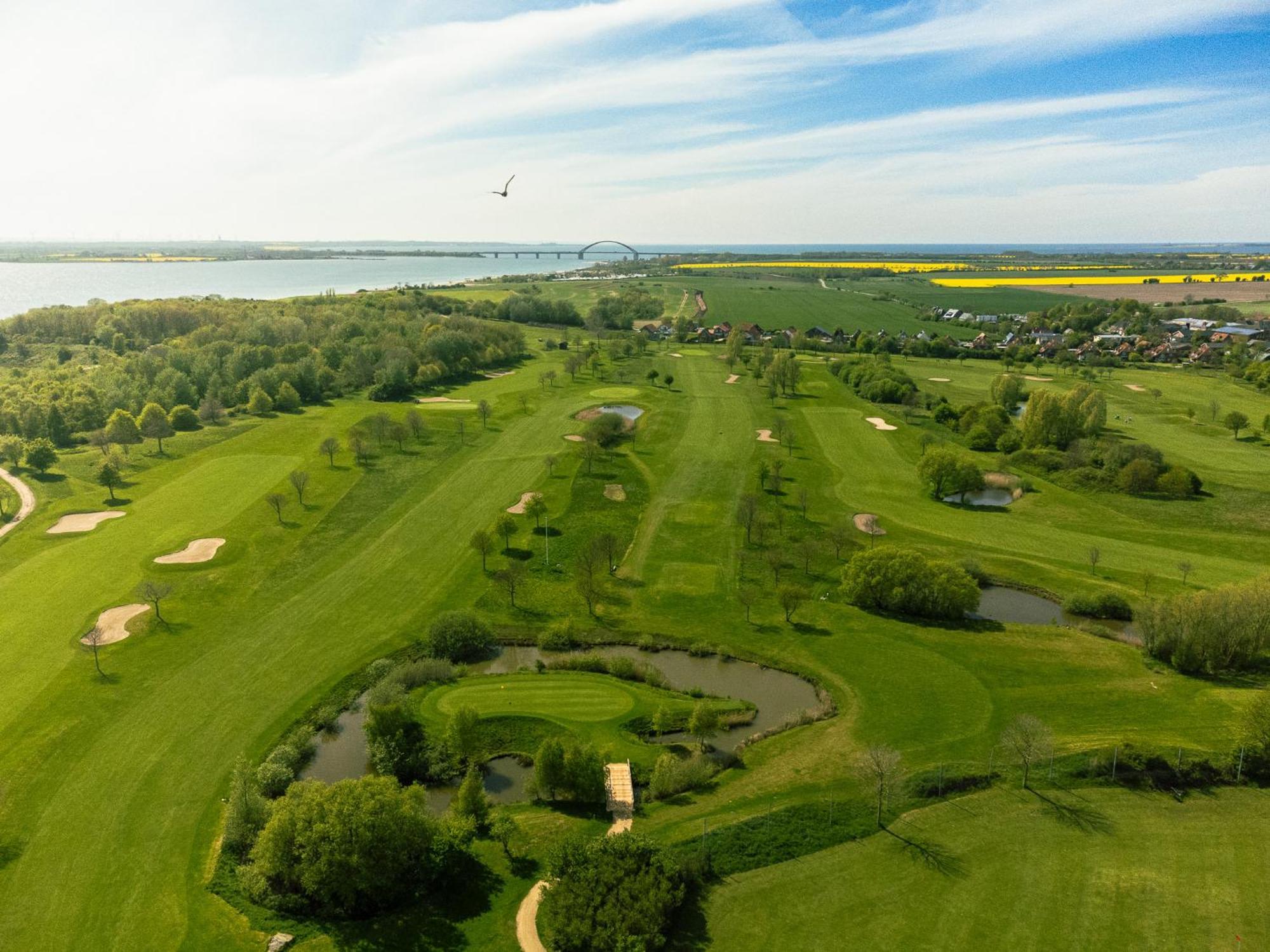 Golf 'N Wave Aktivresort Fehmarn Buitenkant foto