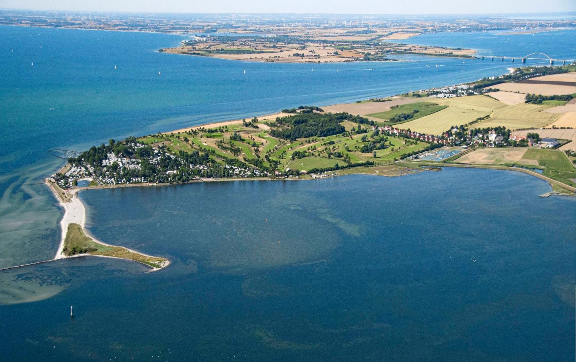 Golf 'N Wave Aktivresort Fehmarn Buitenkant foto